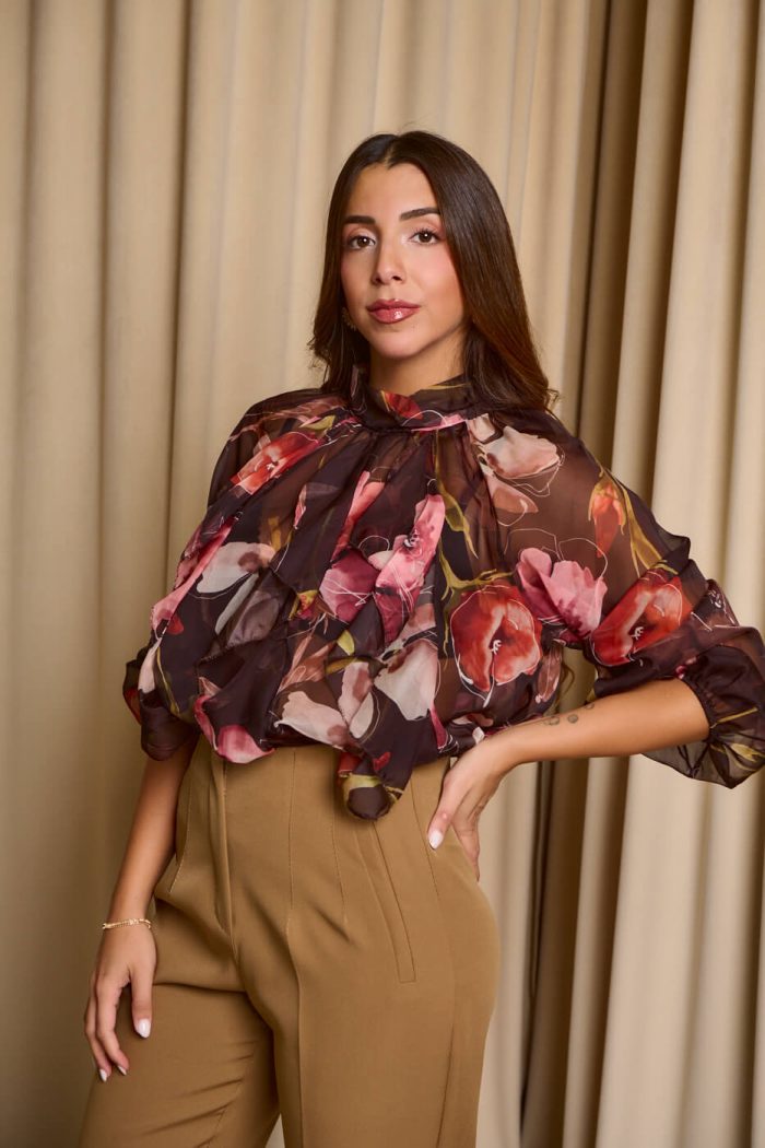 Μπλούζα see through με φιόγκο και floral print μαύρο