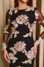Φόρεμα maxi από τούλι κεντημένο με floral σύνθεση μαύρο
