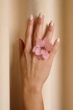 Δαχτυλίδι με ροζ λουλούδι χρυσό