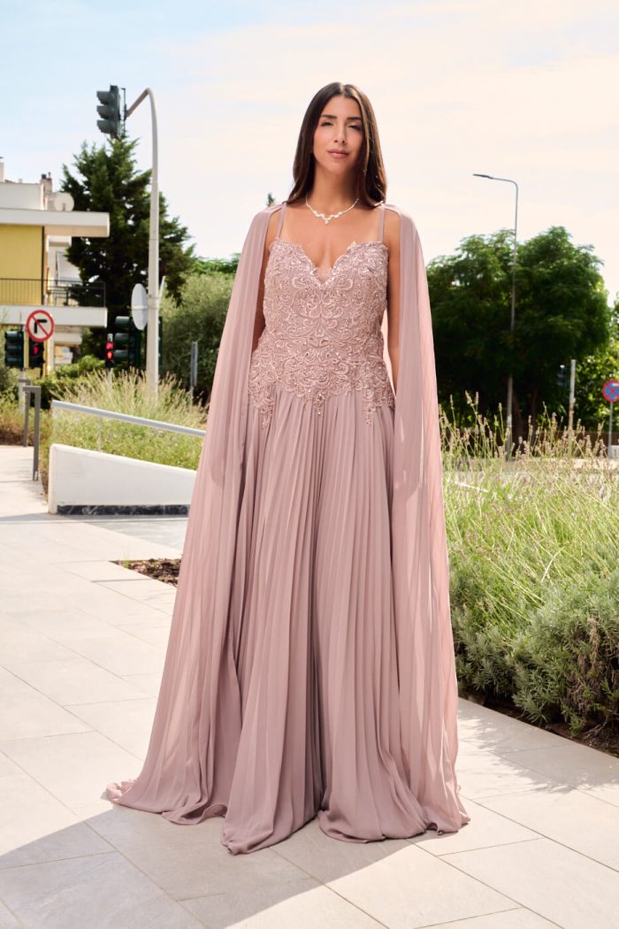 Φόρεμα maxi πλισέ με κεντημένα floral σχέδια dusty pink - Image 2