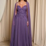 Φόρεμα maxi πλισέ με κεντημένα floral σχέδια μωβ