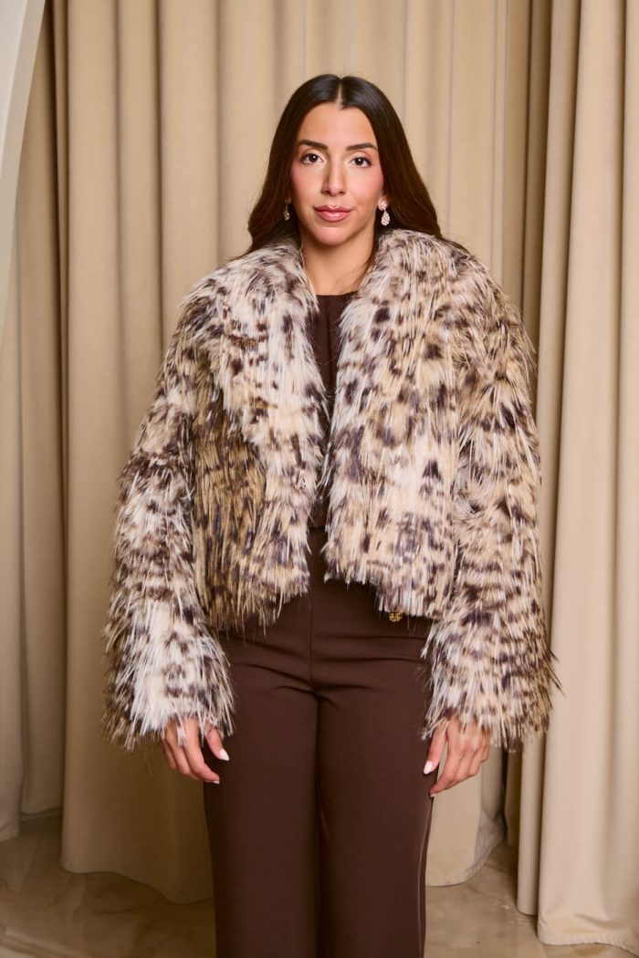Γούνα κοντή με animal print