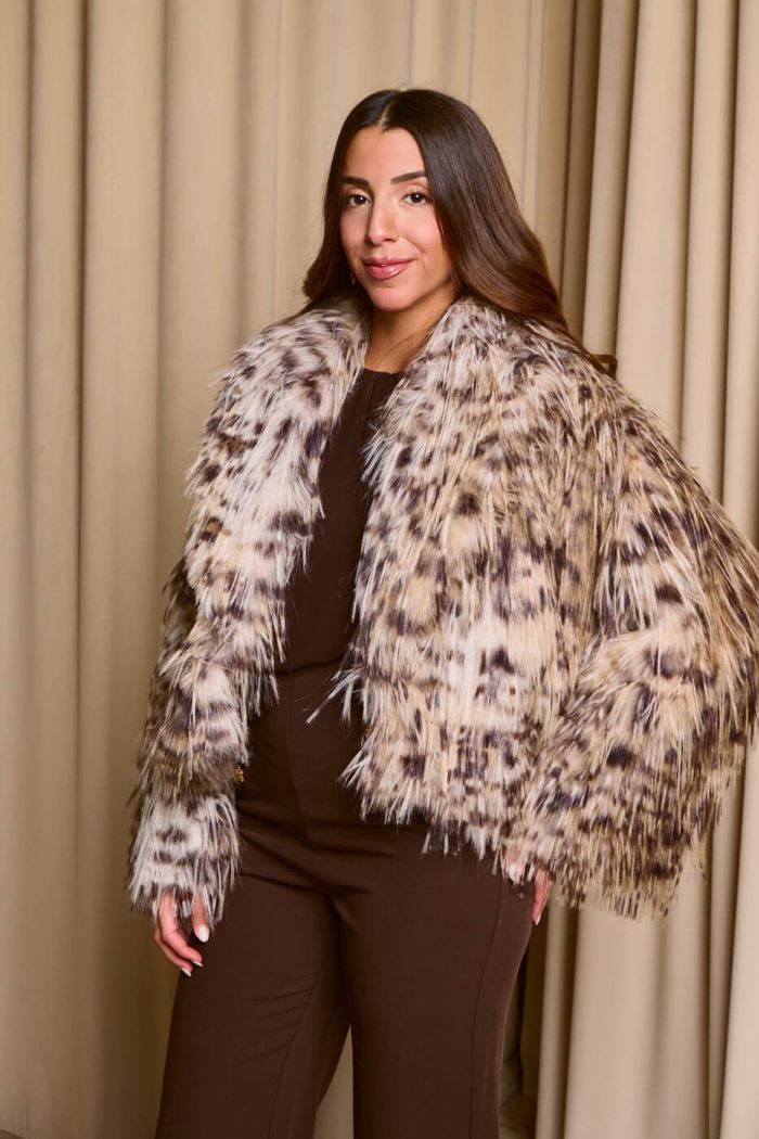 Γούνα κοντή με animal print