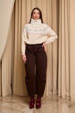 Πουλόβερ πλεκτό με σχέδιο και στρας μπεζ - Image 2