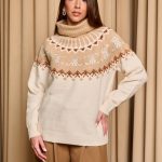 Πουλόβερ πλεκτό με σχέδιο και στρας μπεζ - εκρού