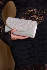 Tσάντα χειρός με πέρλες και στρας ασημί