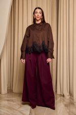 Πουκάμισο με σχέδιο δαντέλα στο κάτω μέρος σκούρο καφέ - Image 2