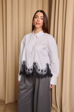 Πουκάμισο με σχέδιο δαντέλα στο κάτω μέρος λευκό - Image 5