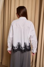 Πουκάμισο με σχέδιο δαντέλα στο κάτω μέρος λευκό - Image 6