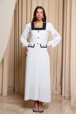 Φόρεμα maxi τύπου Chanel με πιέτες άσπρο