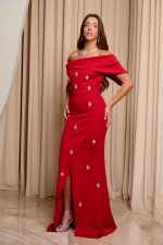 Φόρεμα maxi off shoulder με διακοσμητικές πέτρες κόκκινο - Image 4