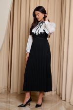 Φόρεμα maxi πλισέ ασπρόμαυρο - Image 4