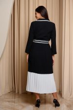 Φόρεμα midi πλισέ με λευκές λεπτομέρειες μαύρο - Image 6