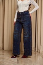 Παντελόνι τζιν με ανάγλυφο velvet print μπλε - Image 4