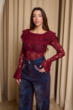 Μπλούζα με βολάν και δαντέλα βουργουνδί - Image 4