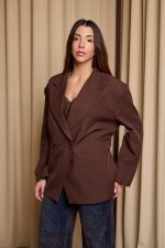 Σακάκι oversized με ζώνη καφέ - Image 5