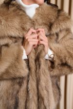 Γούνα κοντή συνθετική μπεζ - Image 7