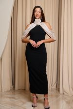 Φόρεμα midi με ψηλή λαιμόκοψη μαύρο - μπεζ