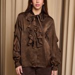 Πουκάμισο με βολάν και φιόγκο καφέ