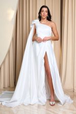 Φόρεμα maxi one shoulder με διακοσμητικό λουλούδι λευκό - Image 2