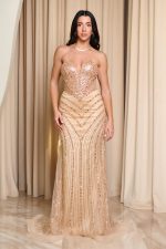 Φόρεμα maxi στράπλες με διαφάνειες και χάντρες χρυσό - Image 2