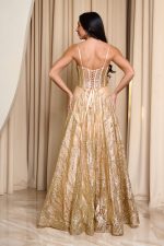 Φόρεμα maxi με τρισδιάστατο γκλίτερ και κορσέ χρυσό - Image 5