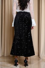 Φούστα velvet midi με παγιέτες μαύρη - Image 5