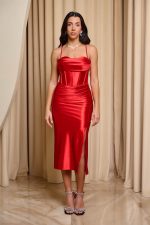 Φόρεμα midi σατέν με κορσέ και ντραπέ μπούστο κόκκινο