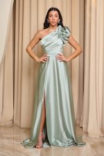 Φόρεμα maxi one shoulder σατέν με φραμπαλά γκριζοπράσινο - Image 2