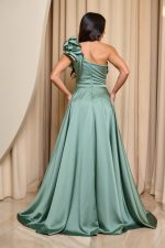 Φόρεμα maxi one shoulder σατέν με φραμπαλά μέντα - Image 5