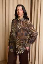 Πουκάμισο με animal print και σειρές από χρυσά στρας χακί - Image 2