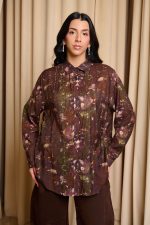 Πουκάμισο με σειρές από χρυσά στρας εμπριμέ