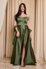 Φόρεμα maxi off shoulder σατέν με κρουαζέ μπούστο olive - Image 2