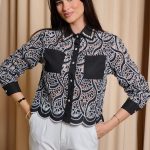 Πουκάμισο με κιπούρ δαντέλα και διακοσμημένο γιακά μαύρο