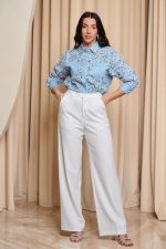 Πουκάμισο με κιπούρ δαντέλα και διακοσμημένο γιακά γαλάζιο - Image 2