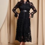 Φόρεμα midi κιπούρ με ζώνη μαύρο