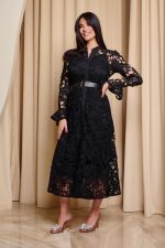 Φόρεμα midi κιπούρ με ζώνη μαύρο - Image 3