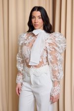 Μπλούζα see through με κεντήματα και φιόγκο άσπρη - Image 5