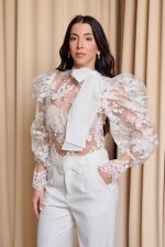 Μπλούζα see through με κεντήματα και φιόγκο άσπρη - Image 2