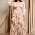 Φόρεμα maxi με βολάν μπεζ