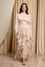 Φόρεμα maxi με βολάν μπεζ - Image 2