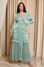 Φόρεμα maxi με V ντεκολτέ και κεντήματα μέντα