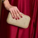 Tσάντα clutch με στρας gold