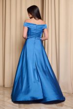 Φόρεμα maxi off shoulder σατέν με κρουαζέ μπούστο indigo - Image 6