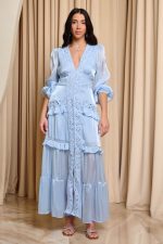 Φόρεμα maxi με V ντεκολτέ και κεντήματα baby blue