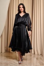 Φόρεμα midi σατινέ μαύρο - Image 3