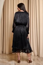 Φόρεμα midi σατινέ μαύρο - Image 6