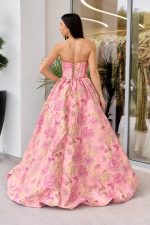 Φόρεμα maxi μπροκάρ balloon στράπλες ροζ - Image 5