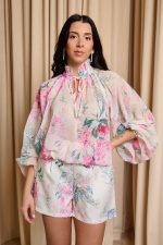 Σετ μπλούζα - σορτς με floral μοτίβο ροζ - Image 2