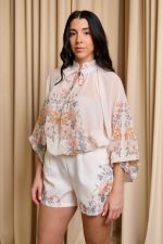 Σετ μπλούζα - σορτς με floral μοτίβο εκρού - Image 4